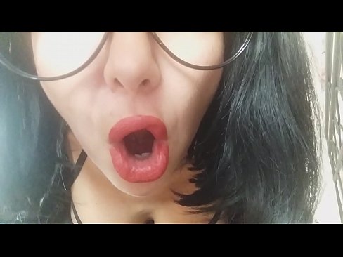 ❤️ ګرانه، ستا سوزنده مور به تاسو نن ښوونځي ته نه پریږدي ... زه تاسو ته ډیره اړتیا لرم ... ️❌  په ps.drpornofilme.ru